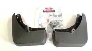 8V4075101 VAG Oryginalne Fartuchy CHLAPACZE TYŁ AUDI A3 2013-